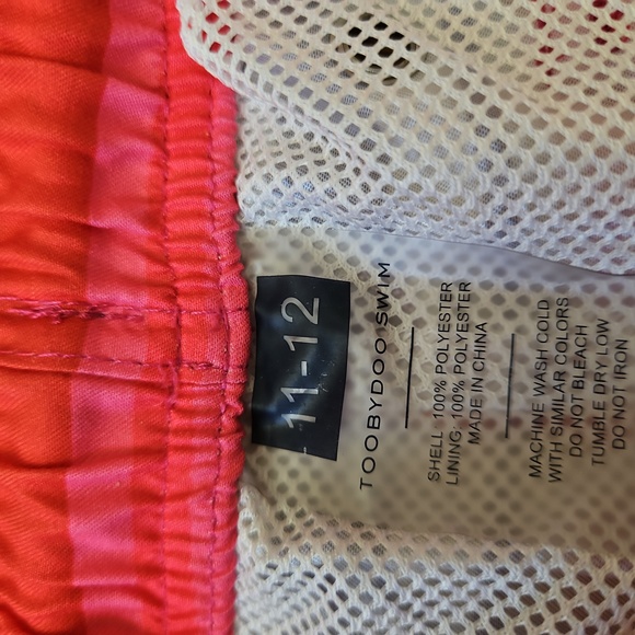 Toobydoo Boys Swim Shorts - size 11-12 - in great condition! - Picture 2 of 2